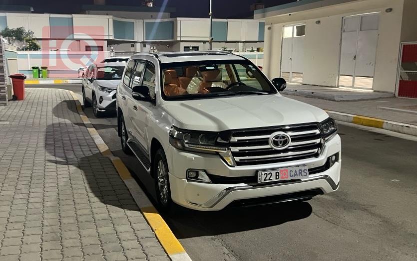 تويوتا لاندكروزر